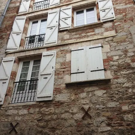 Апартаменты Boutique 2 Chambres Dans Le Vieux